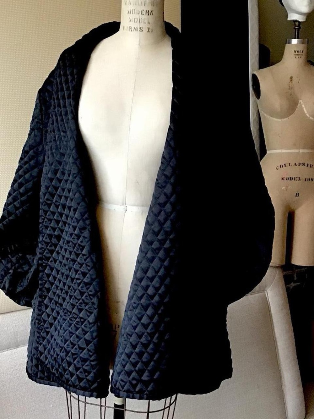Mia Armand of Beverly Hills Vintage Quilted Open-Front Oversize Cost Size  M